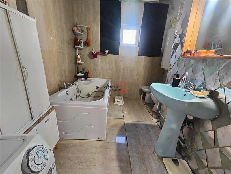 Tamasi-Corbeanca Vila spatioasa cu teren de 1.155 mp